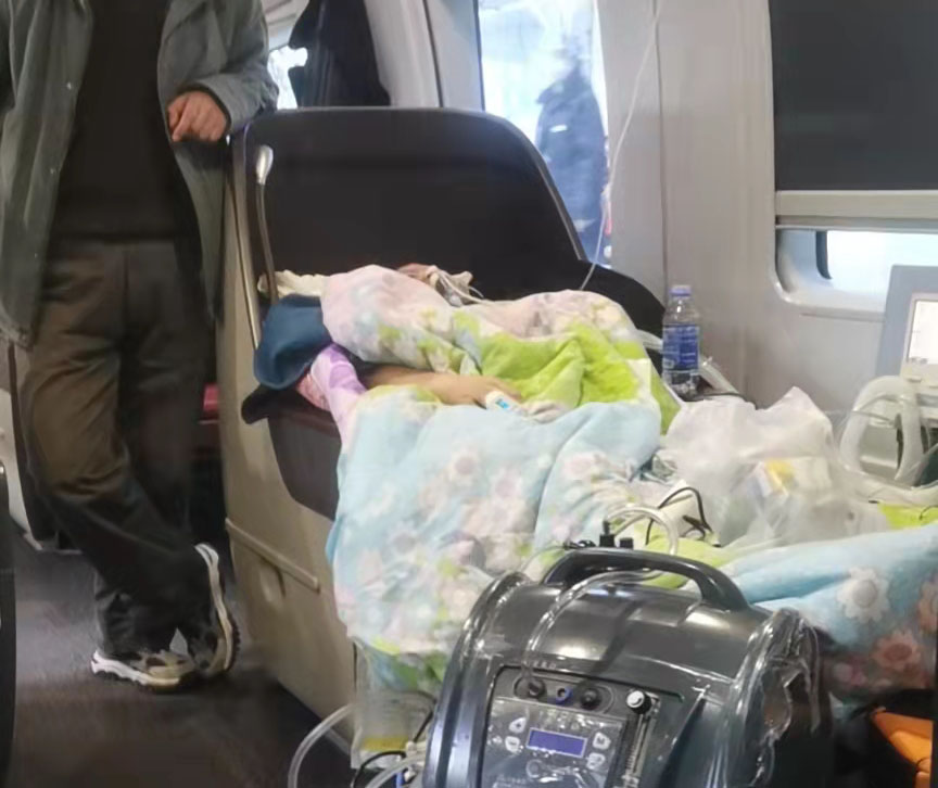 边坝县高铁转运